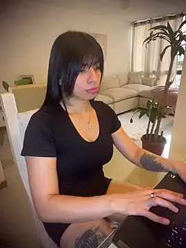 Miaparkerss  online show from March 9, 10:46 pm