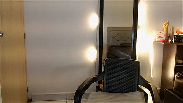 sofiaxdollxxx online show from October 1, 5:28 pm