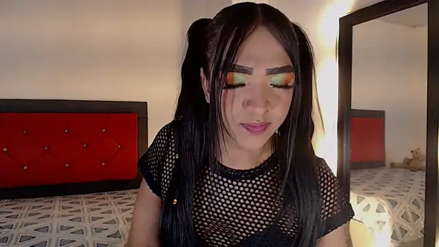 sofiaxdollxxx online show from October 15, 1:48 am