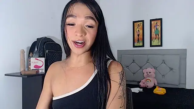 sofiaxdollxxx online show from January 31, 2:39 pm