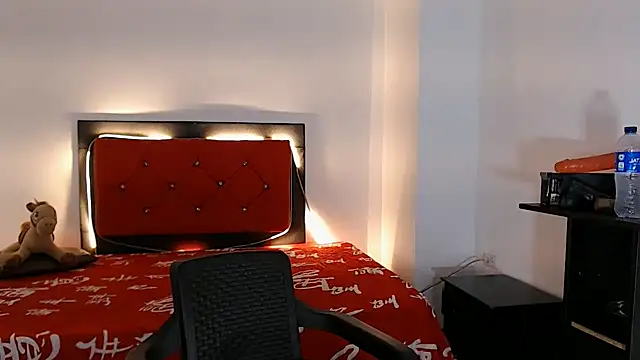 sofiaxdollxxx online show from June 8, 8:20 pm