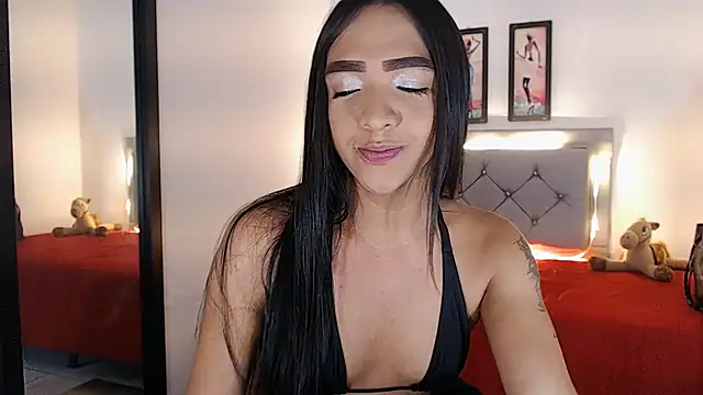 Snapshot of sofiaxdollxxx chatting on January 11, 5:03 am sofiaxdollxxx online show from January 11, 5:03 am