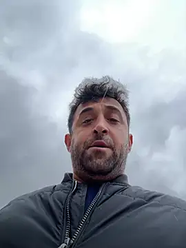 Snapshot of Ca414 chatting on February 2, 1:43 pm Ca414 online show from February 2, 1:43 pm