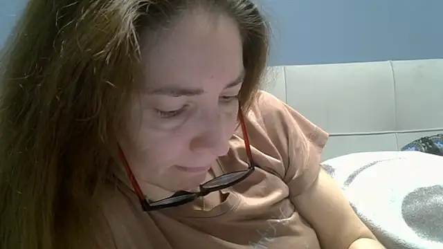 Ashleyspice online show from June 2, 6:46 am