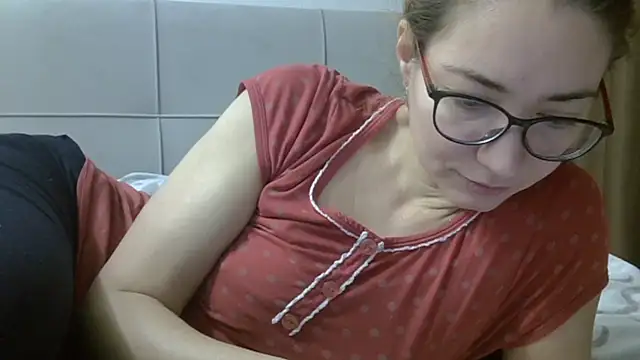 Snapshot of Ashleyspice chatting on November 27, 6:03 am Ashleyspice online show from November 27, 6:03 am