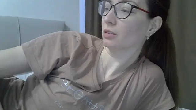 Ashleyspice online show from April 3, 5:25 am