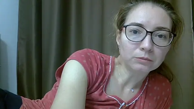 Snapshot of Ashleyspice chatting on November 16, 3:17 pm Ashleyspice online show from November 16, 3:17 pm