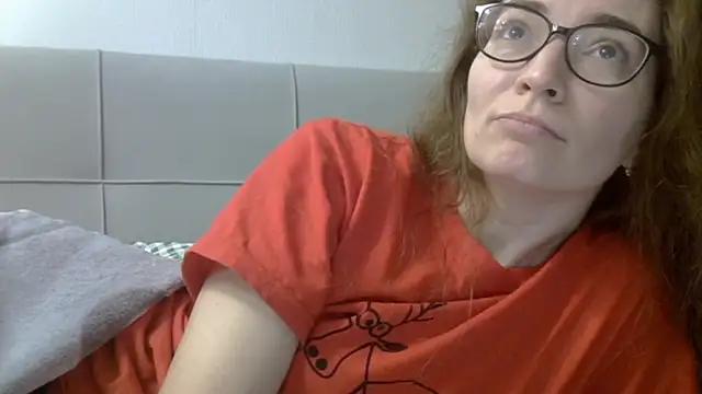 Ashleyspice online show from March 2, 7:15 am