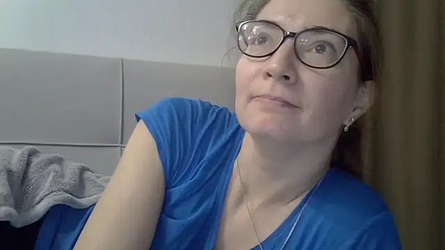 Snapshot of Ashleyspice chatting on December 16, 6:06 am Ashleyspice online show from December 16, 6:06 am