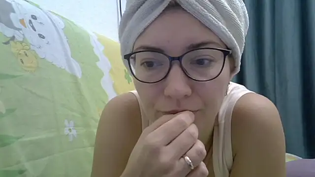 Snapshot of Ashleyspice chatting on October 11, 5:52 am Ashleyspice online show from October 11, 5:52 am