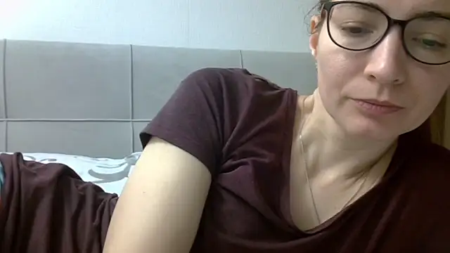 Snapshot of Ashleyspice chatting on March 7, 6:24 am Ashleyspice online show from March 7, 6:24 am
