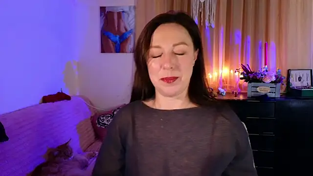 vanessawis  online show from February 18, 1:14 am