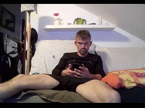 Cambitchboy online show from March 29, 10:55 pm