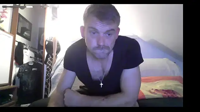 Cambitchboy online show from April 6, 1:01 am