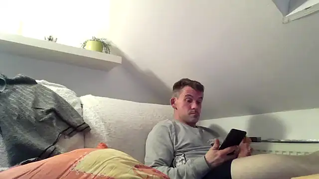 Cambitchboy online show from February 26, 11:09 pm