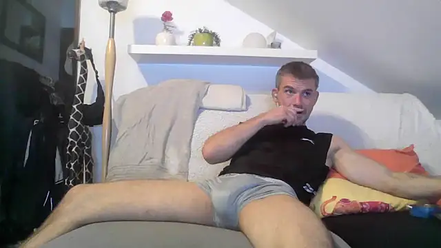 Cambitchboy online show from October 18, 8:55 pm