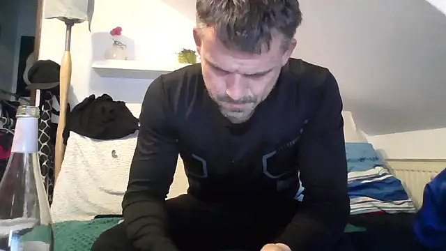 Cambitchboy online show from January 14, 7:50 pm