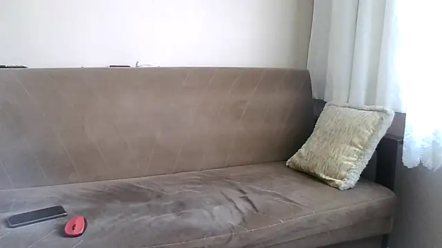 Snapshot of BuckWessle chatting on February 26, 12:27 pm BuckWessle online show from February 26, 12:27 pm