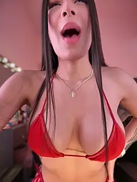 Snapshot of JanyLunaa chatting on October 26, 7:25 pm JanyLunaa online show from October 26, 7:25 pm