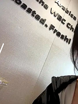 Snapshot of AFanes chatting on October 16, 7:49 am AFanes online show from October 16, 7:49 am