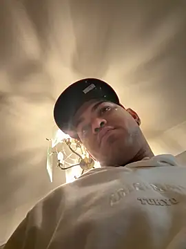 marhi32 online show from October 24, 9:36 pm