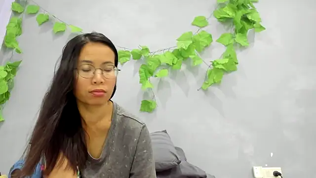 loveley jenny online show from April 9, 11:16 am