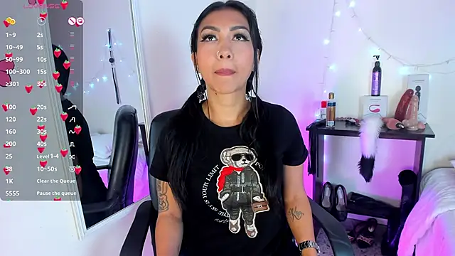 Snapshot of Tracy_lambo chatting on November 15, 5:06 pm Tracy lambo online show from November 15, 5:06 pm