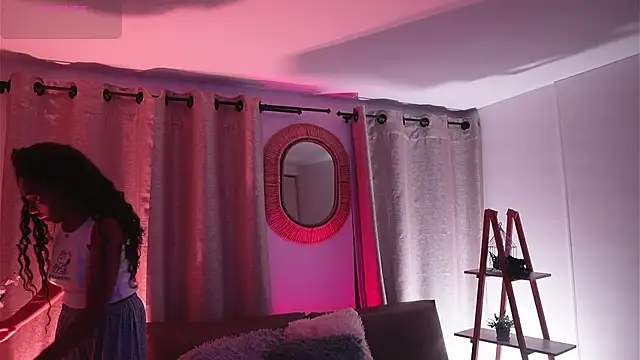 Valeriestyle online show from November 4, 4:05 am