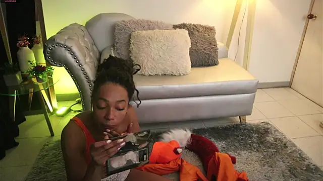 Valeriestyle online show from October 31, 4:42 am