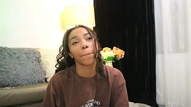 Valeriestyle online show from March 4, 4:20 am