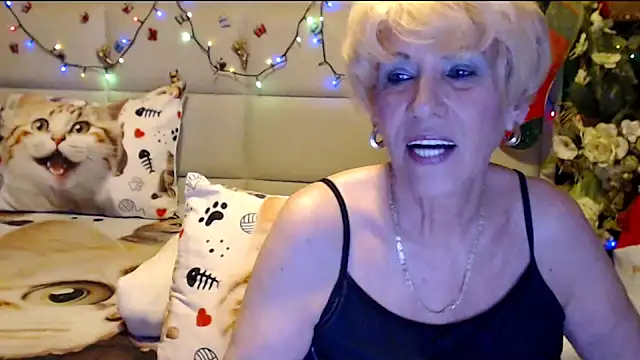 HappyWomanOn online show from December 16, 9:57 am