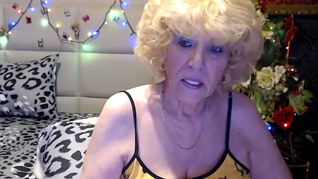 HappyWomanOn online show from April 21, 6:42 am