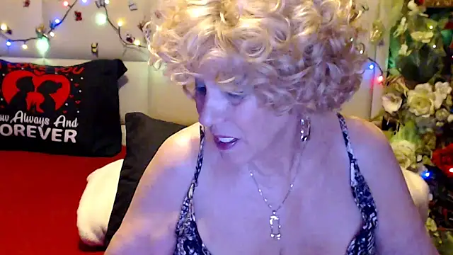 HappyWomanOn online show from March 7, 10:37 pm