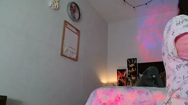 Snapshot of Pinkye_skarlet chatting on February 6, 5:14 am Pinkye skarlet online show from February 6, 5:14 am