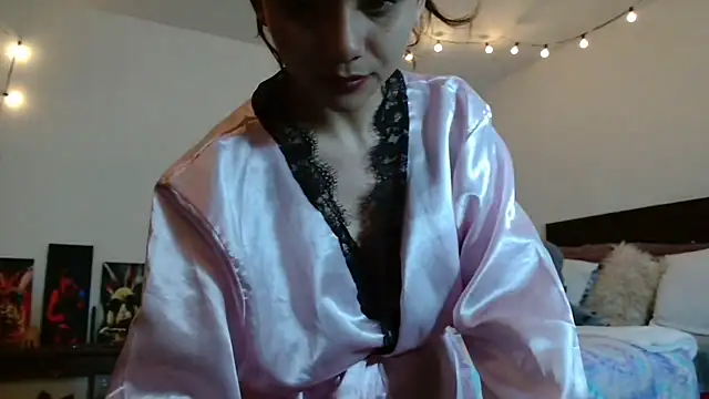 Snapshot of Pinkye_skarlet chatting on February 2, 7:52 am Pinkye skarlet online show from February 2, 7:52 am
