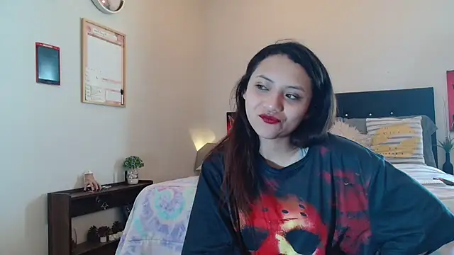 Snapshot of Pinkye_skarlet chatting on February 10, 8:00 pm Pinkye skarlet online show from February 10, 8:00 pm