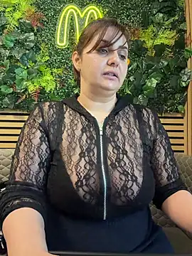 AnneKane online show from March 9, 9:46 am