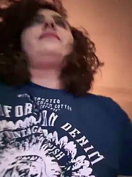 Snapshot of AnneKane chatting on February 22, 4:51 am AnneKane online show from February 22, 4:51 am