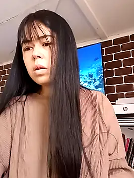Snapshot of ArianaSmith69 chatting on March 8, 1:57 pm ArianaSmith69 online show from March 8, 1:57 pm