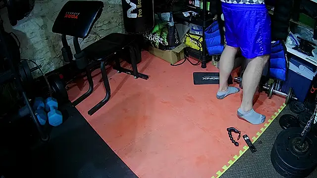 rob2810 online show from April 7, 7:37 pm