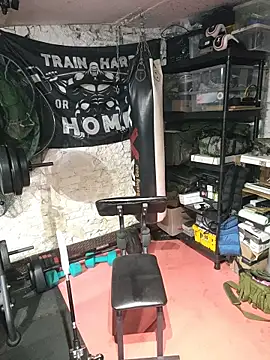 rob2810 online show from February 20, 9:17 pm