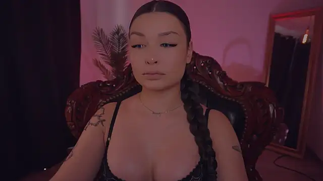 Snapshot of missmerciless chatting on February 24, 12:26 pm missmerciless online show from February 24, 12:26 pm