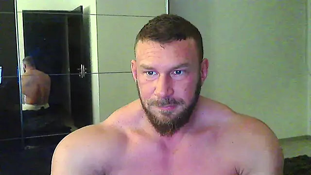 muscularkevin online show from March 17, 4:37 am