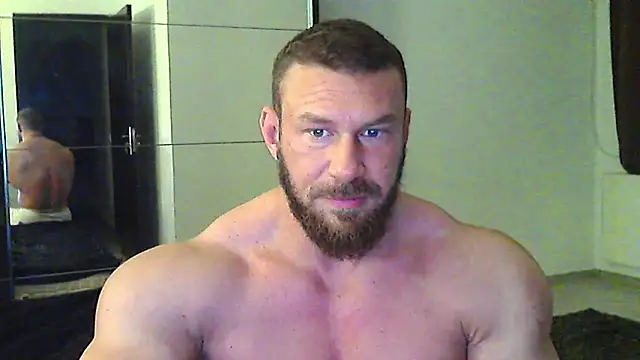 muscularkevin online show from March 25, 4:34 am