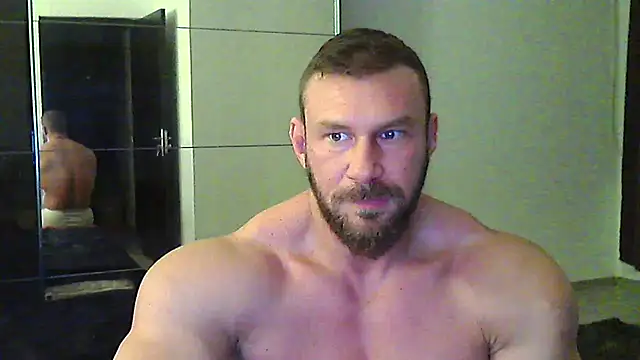 muscularkevin online show from February 5, 5:36 am