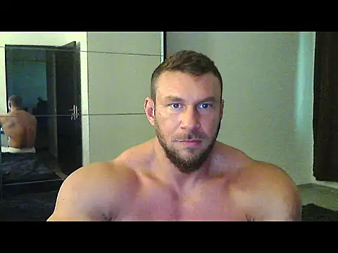 muscularkevin online show from October 2, 1:03 pm
