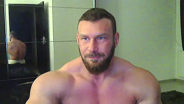 muscularkevin online show from March 22, 4:27 am