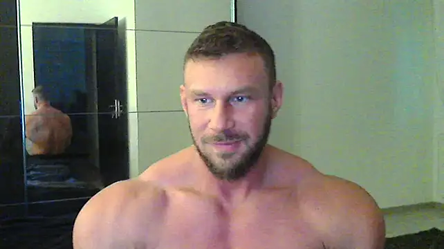 muscularkevin online show from February 16, 2:21 pm