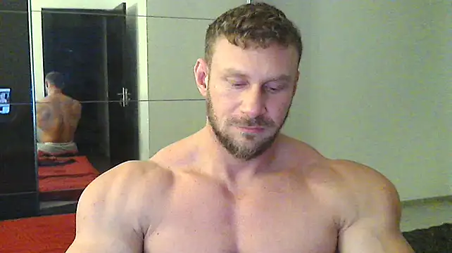 muscularkevin online show from December 23, 2:17 pm
