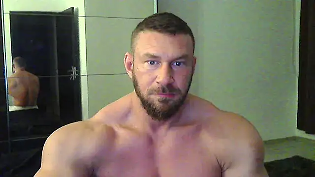muscularkevin online show from January 10, 4:52 am